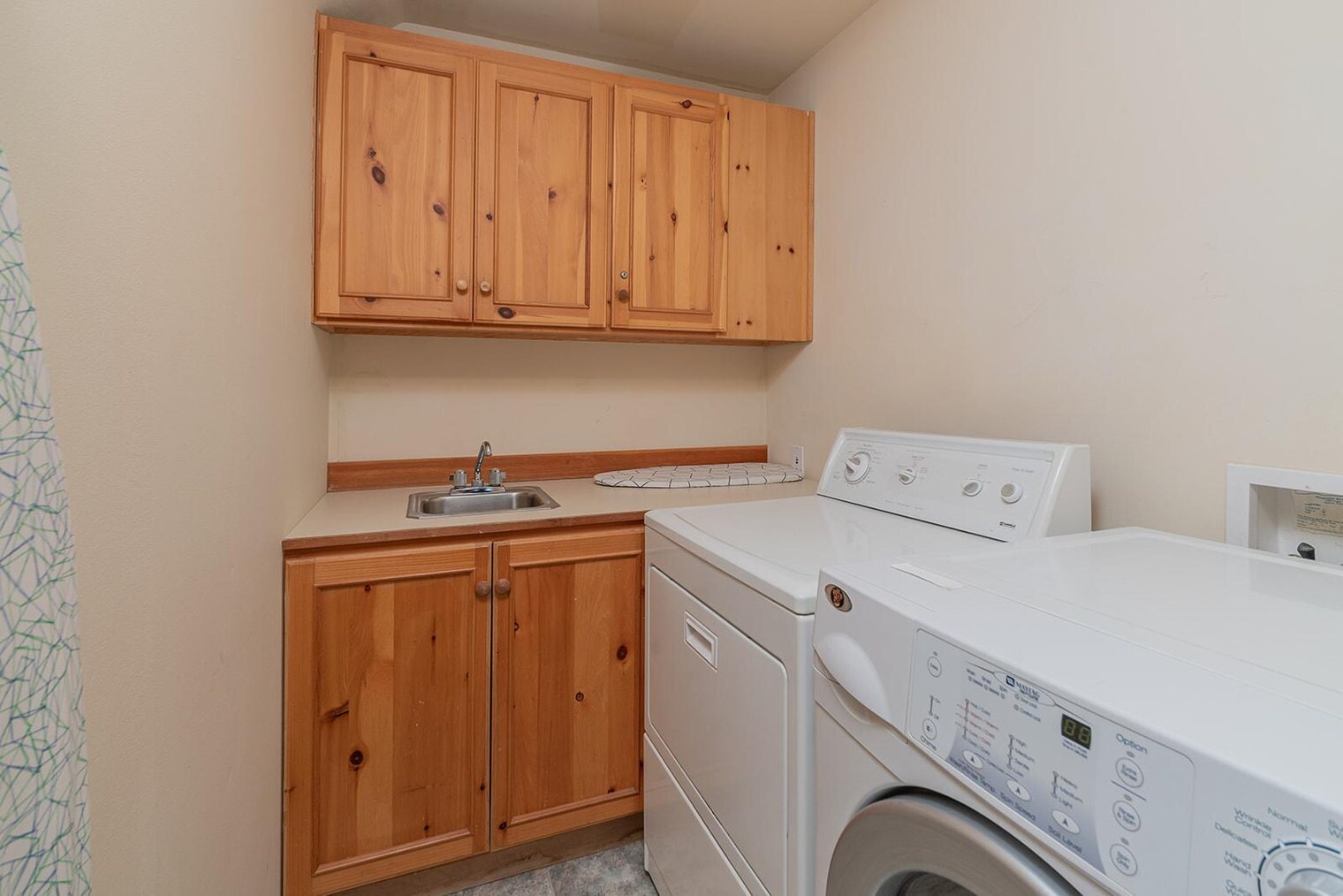 Building Photo - 215 Double Eagle Dr