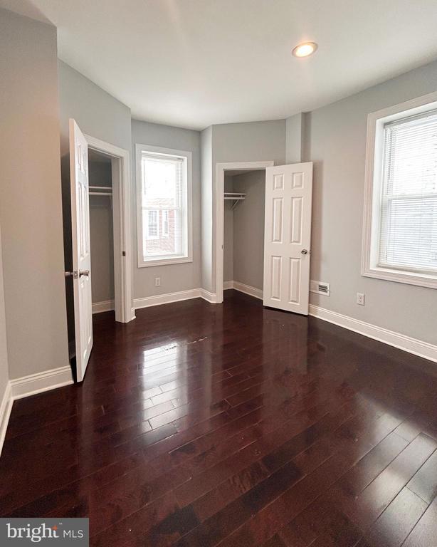 Building Photo - 6223 Hazel Ave