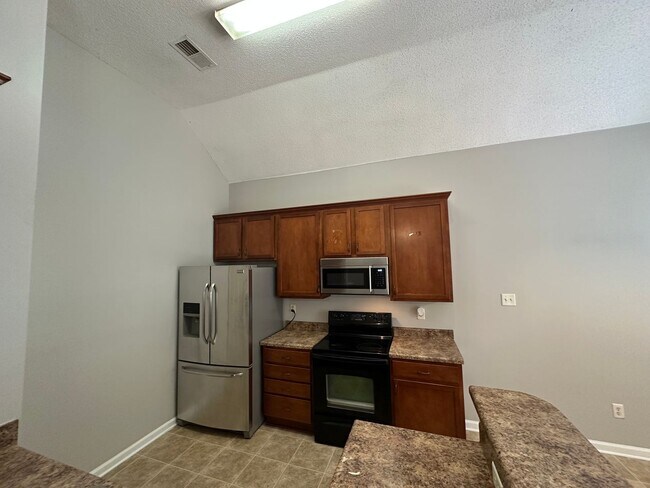 Building Photo - 9204 Acadia Pl