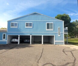 Building Photo - Westdale Townhomes