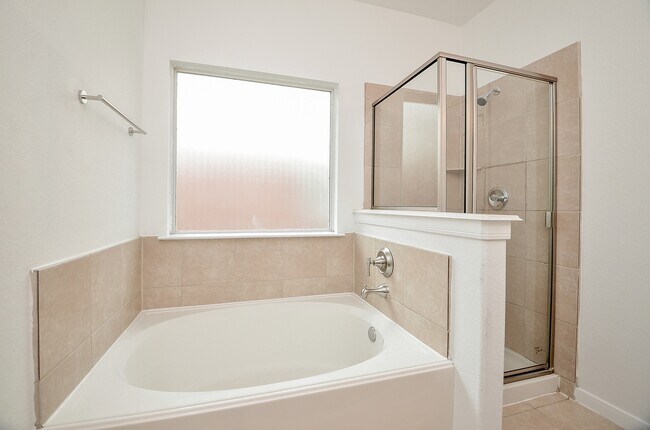 Building Photo - 21723 Britton Hill Way