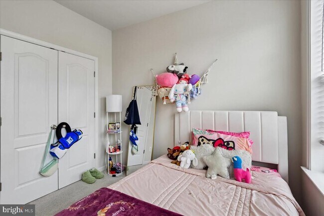 Building Photo - 10800 Blanton Wy