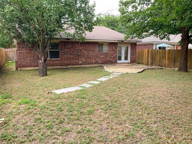 Building Photo - 9617 Copper Creek Dr