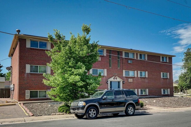Floorplan - 10444 E 14th Ave