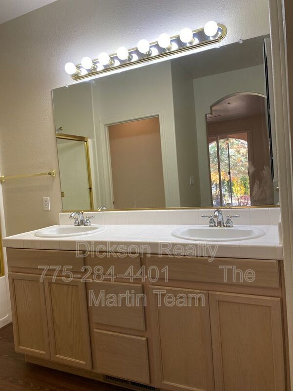 Building Photo - 6280 Ingleston Dr
