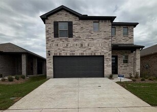 Building Photo - 518 Dorothy Dr