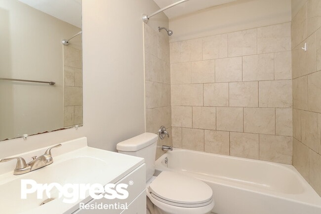 Building Photo - 4712 Dohn Rd