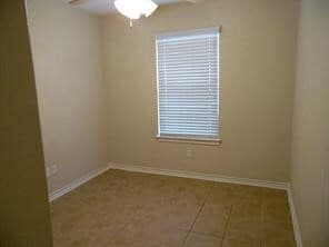 Building Photo - 204 W Worsham St