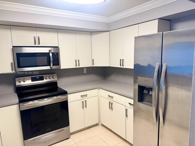 Building Photo - 11297 SW 88th St