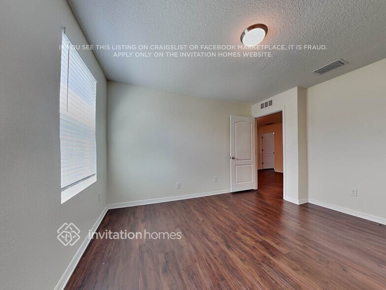 Building Photo - 35859 Jenny Lynne Cir