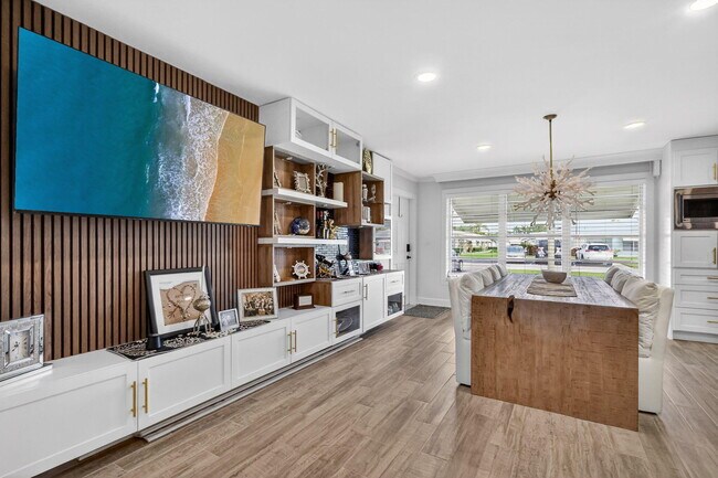 Building Photo - 212 High Point Blvd