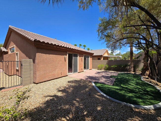 Building Photo - Rhodes Ranch Single Story Rental