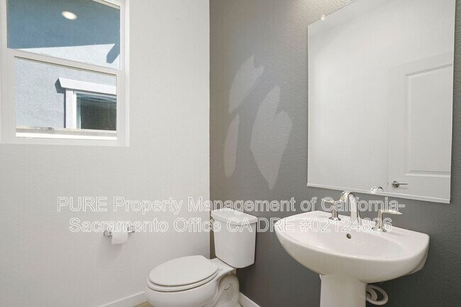 Building Photo - 273 Cask Dr