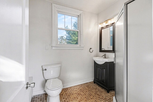 Building Photo - 41 S 27th St