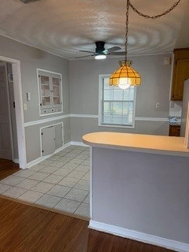 Building Photo - BROMLEY