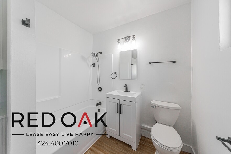 Building Photo - 12601 Kensington Ln