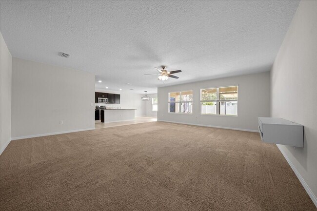 Building Photo - Move-In Ready! ***2 WEEKS FREE RENT**Beautiful 4-Bedroom Home with Modern Finishes & Room to Grow