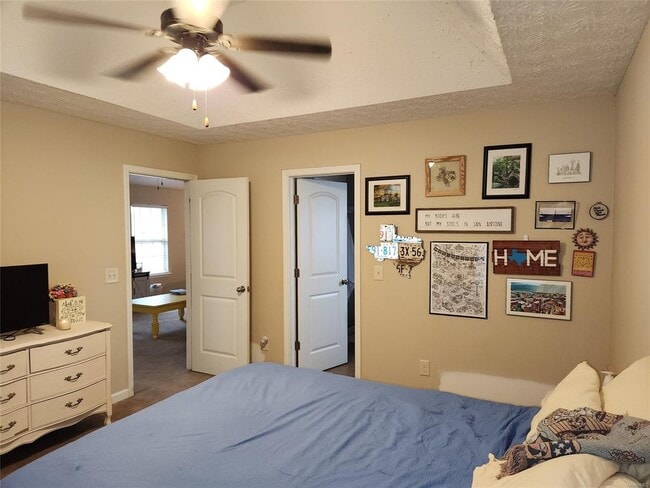 Building Photo - 1804 Cotton Blossom Way