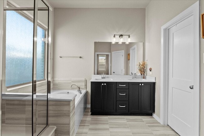 Building Photo - 13026 Oleander Bay Ln