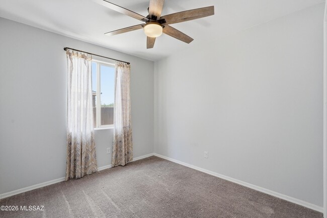 Building Photo - 4220 S Macy Cir