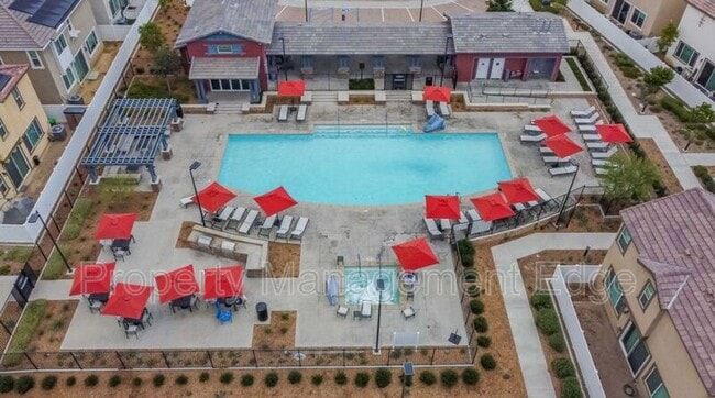 Building Photo - 40709 Melrose Dr