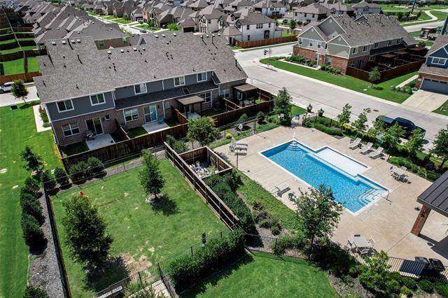 Building Photo - 617 Springwell Pkwy