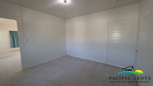 Building Photo - Warm & Welcoming 3-Bed Cottage with Character on 17-Mile Drive