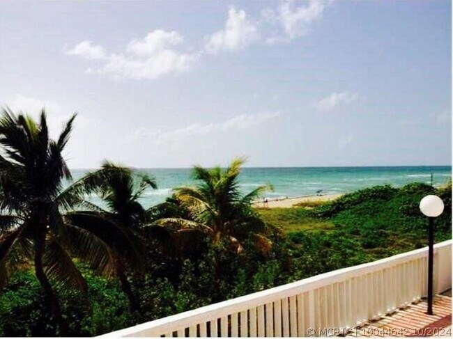 Building Photo - 5401 Collins Ave