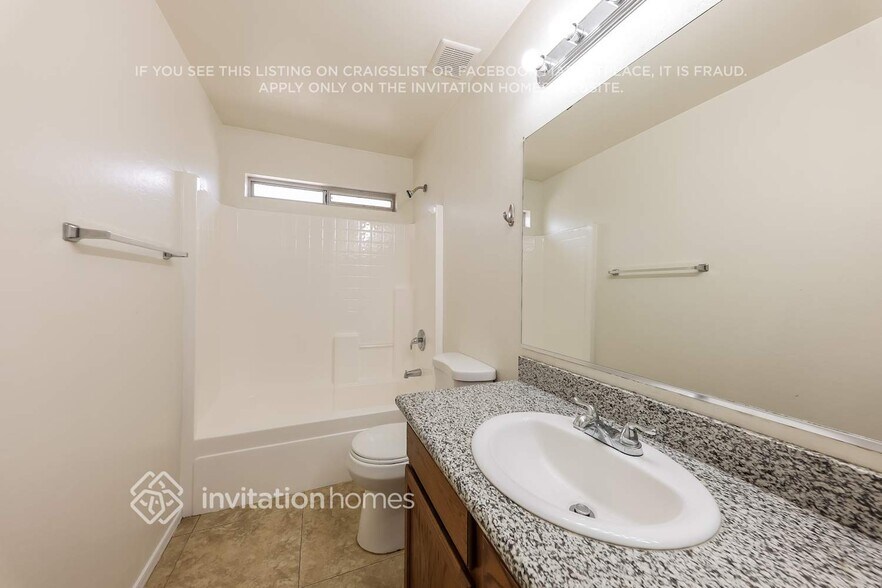 Building Photo - 12563 W Charter Oak Rd