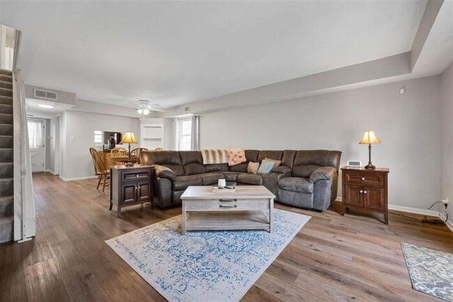 Building Photo - $1,750 | 3 Bedroom, 2.5 Bathroom Townhouse | Pet Friendly* | Available for August 1st, 2026 Move In!