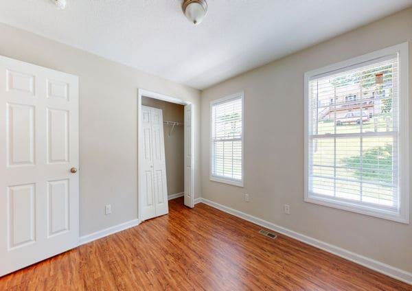 Building Photo - 1427 Lantana Ln NW