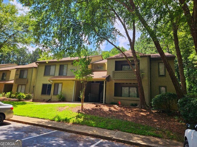 Building Photo - 245 Seasons Pkwy