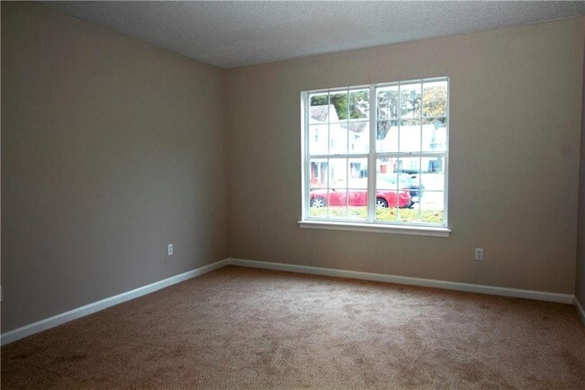 Building Photo - 6033 Coventry Cir