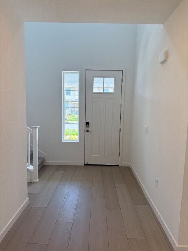 Building Photo - Brand New Desirable One Lake Subdivision -...