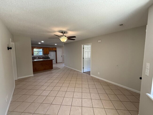 Building Photo - 5616 Co Rd 26