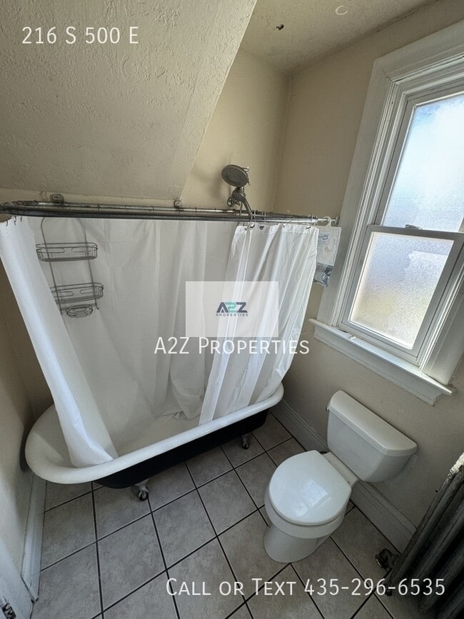 Building Photo - 216 S 500 E