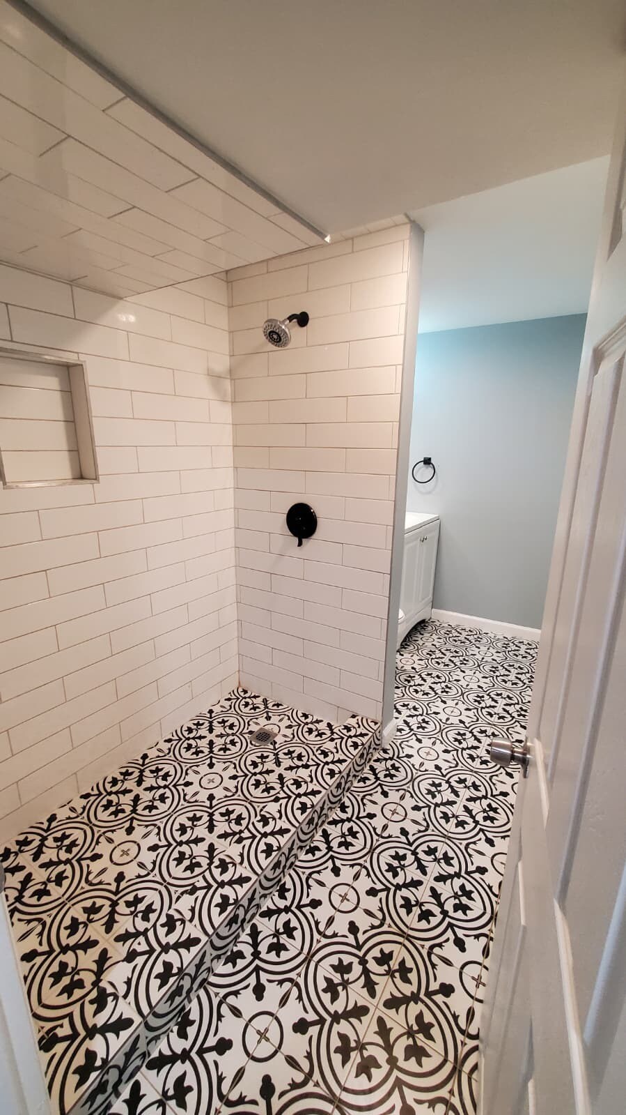 Building Photo - 1364 Karahill Dr