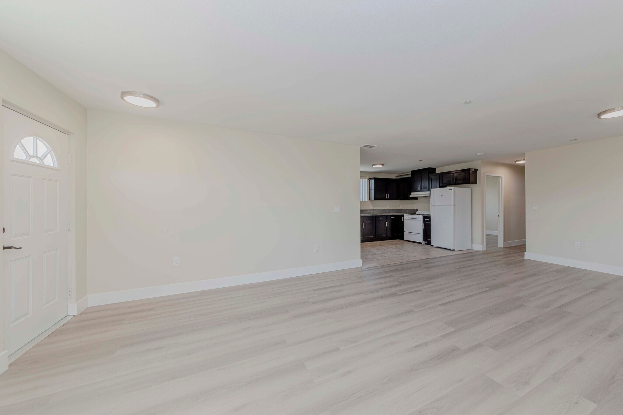 Building Photo - 8711 McKinley Pl