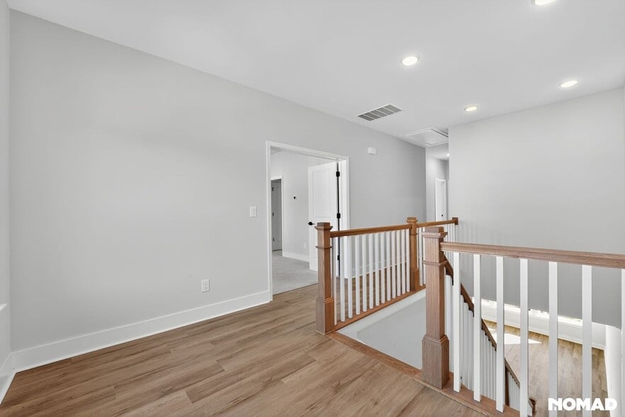 Building Photo - 8207 Houser St