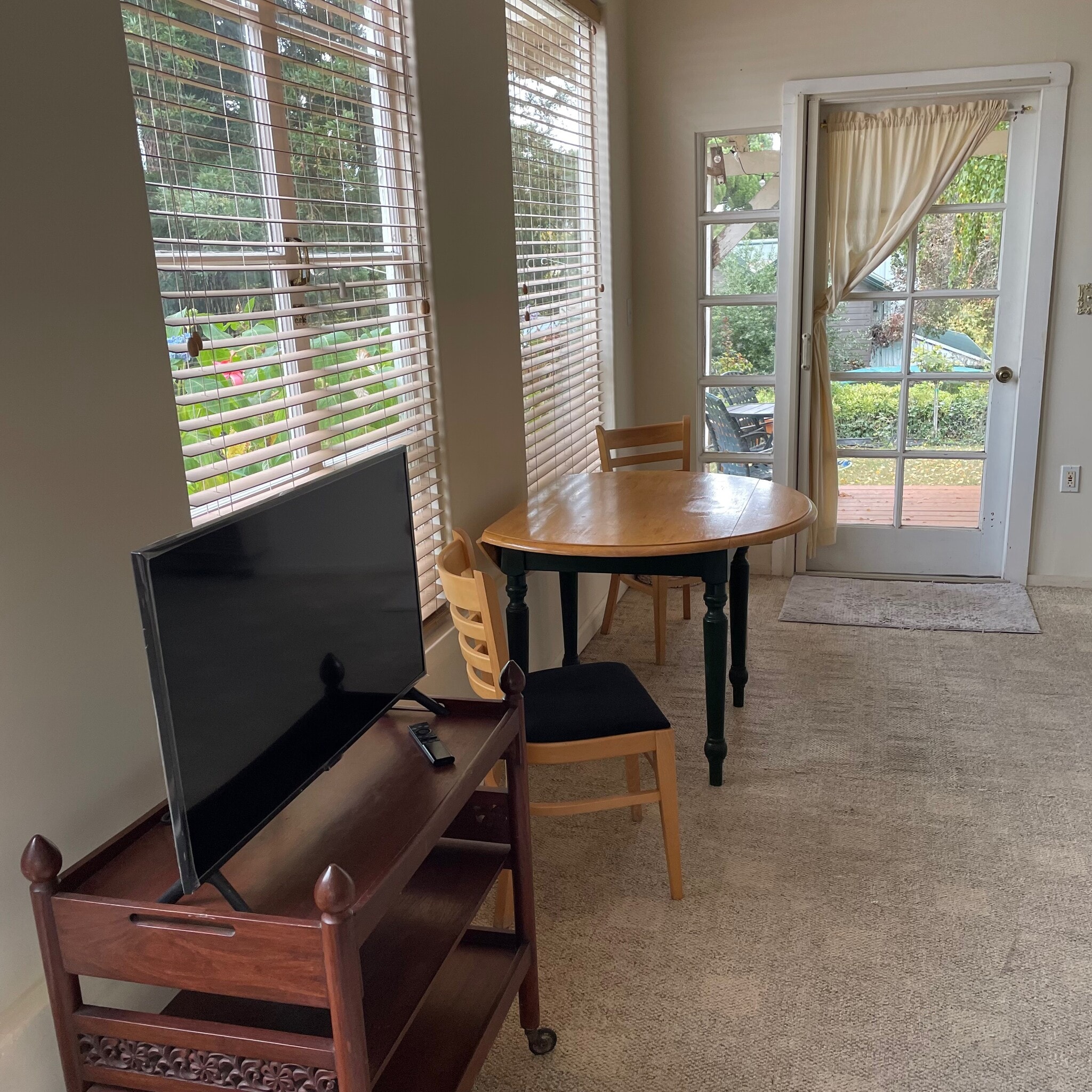 Building Photo - 1309 D Street Ext