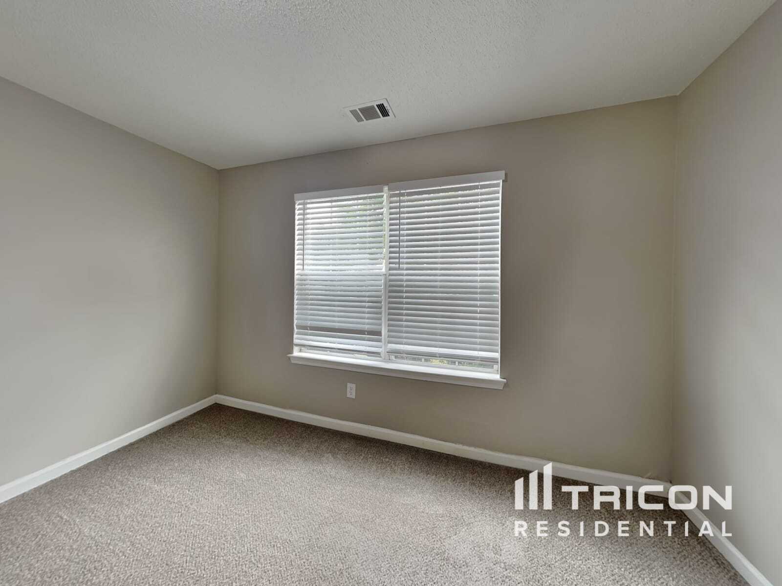 Building Photo - 2620 Thunder Basin Way