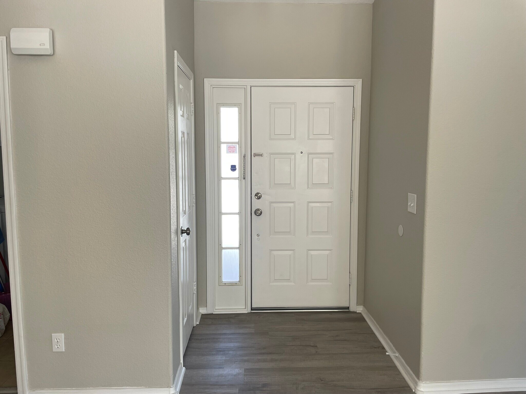 Building Photo - 1183 Pelican Lake Ln