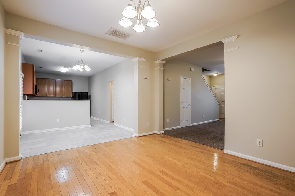 Building Photo - 3629 Pinkham Way