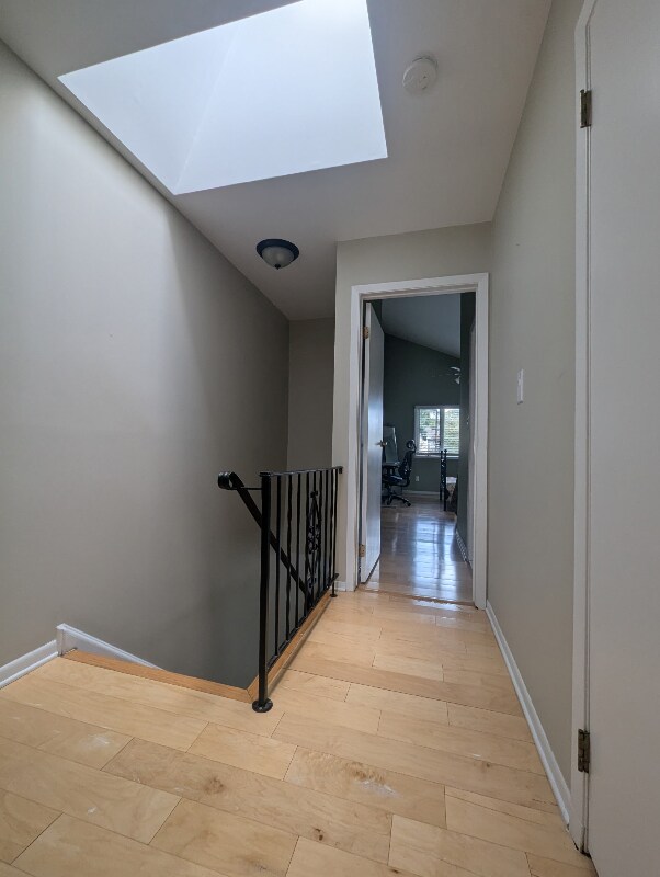 Building Photo - 34 Nesaquake Ave