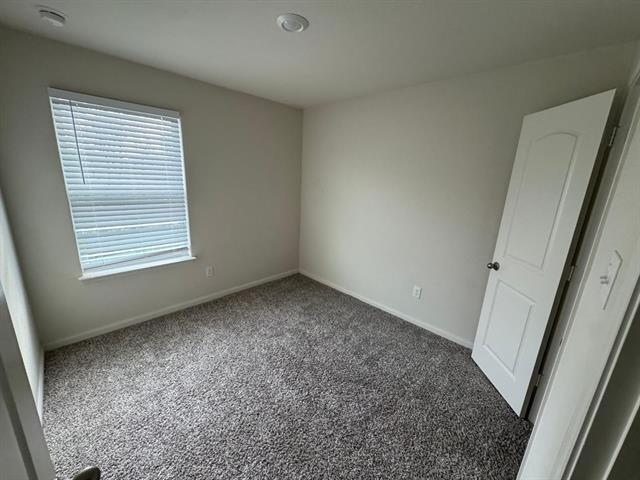 Building Photo - 315 Marsh Ln