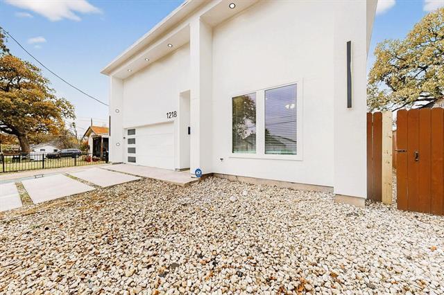 Building Photo - 1218 Grant St