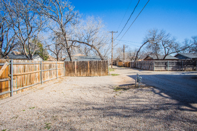 Building Photo - 2019 15th St