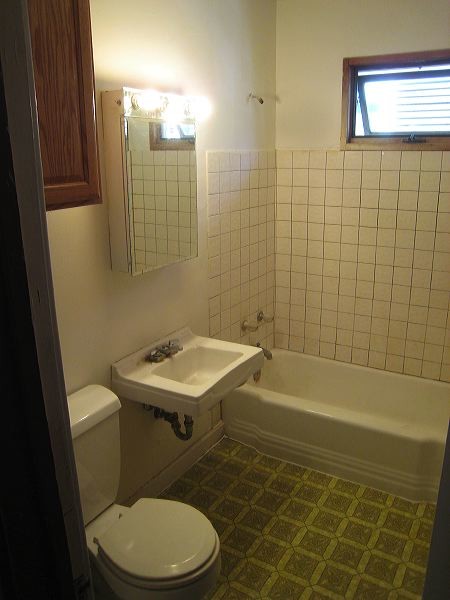 Building Photo - 945 Spaight St