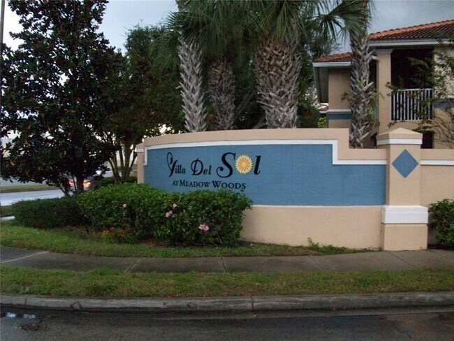 Building Photo - 495 Las Cortes Ln