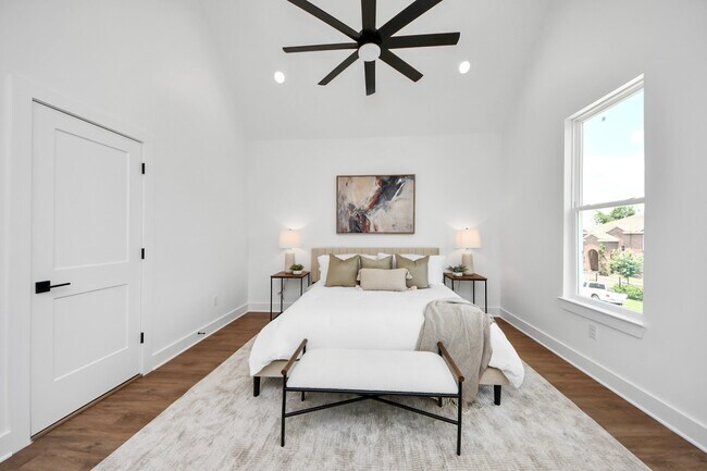 Building Photo - 5029 Broom St